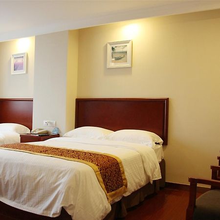 Greentree Inn Shandong Qingdao Development District Sdust Express Hotel מראה חיצוני תמונה