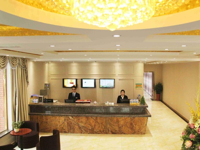 Greentree Inn Shandong Qingdao Development District Sdust Express Hotel מראה חיצוני תמונה