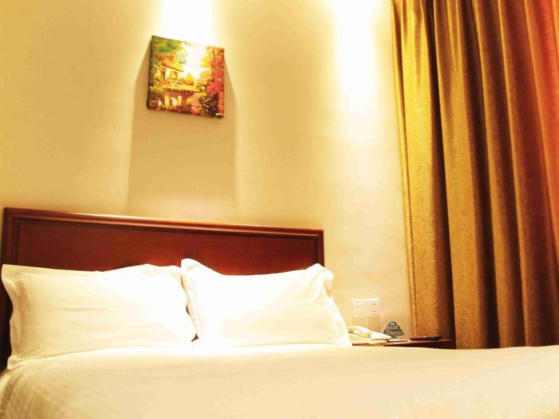 Greentree Inn Shandong Qingdao Development District Sdust Express Hotel מראה חיצוני תמונה