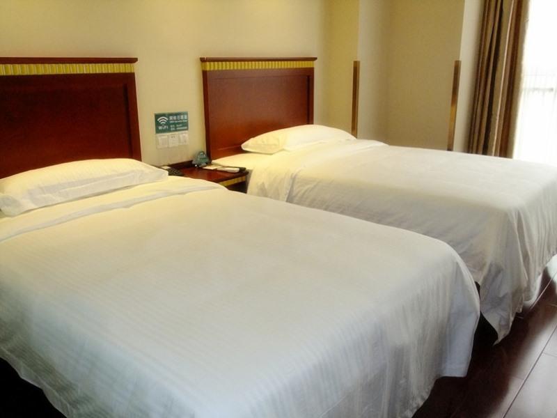 Greentree Inn Shandong Qingdao Development District Sdust Express Hotel מראה חיצוני תמונה