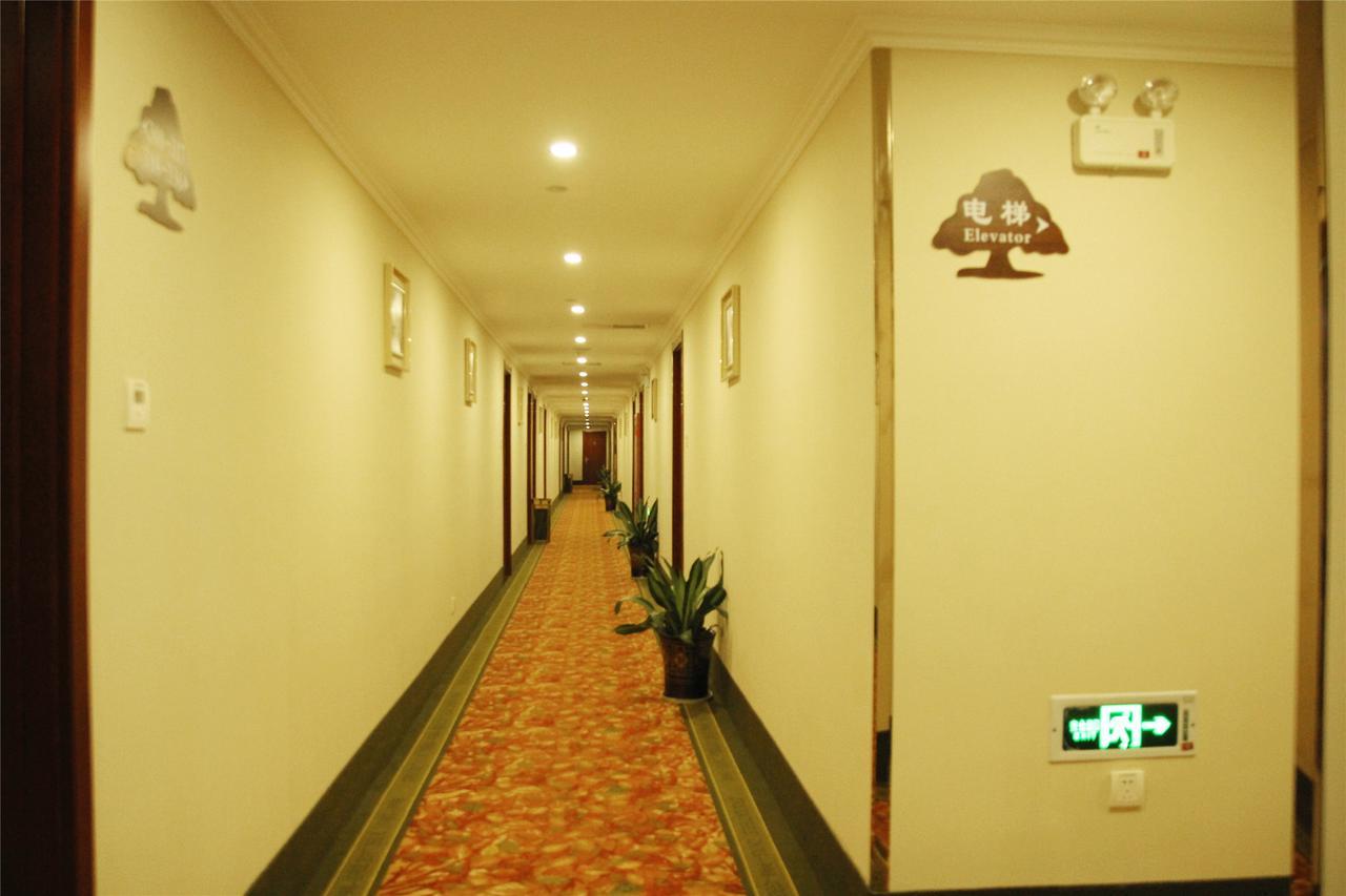 Greentree Inn Shandong Qingdao Development District Sdust Express Hotel מראה חיצוני תמונה