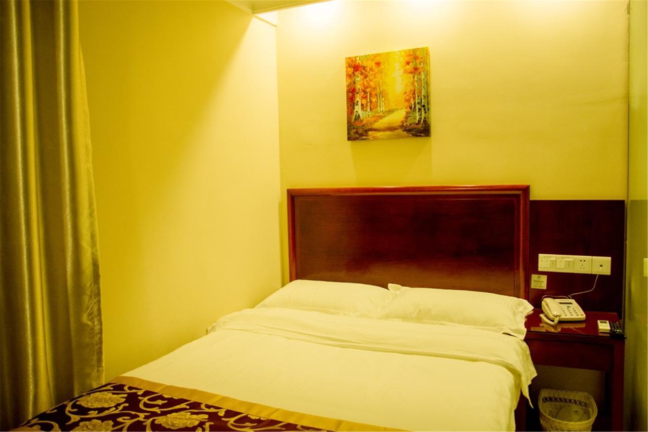 Greentree Inn Shandong Qingdao Development District Sdust Express Hotel מראה חיצוני תמונה